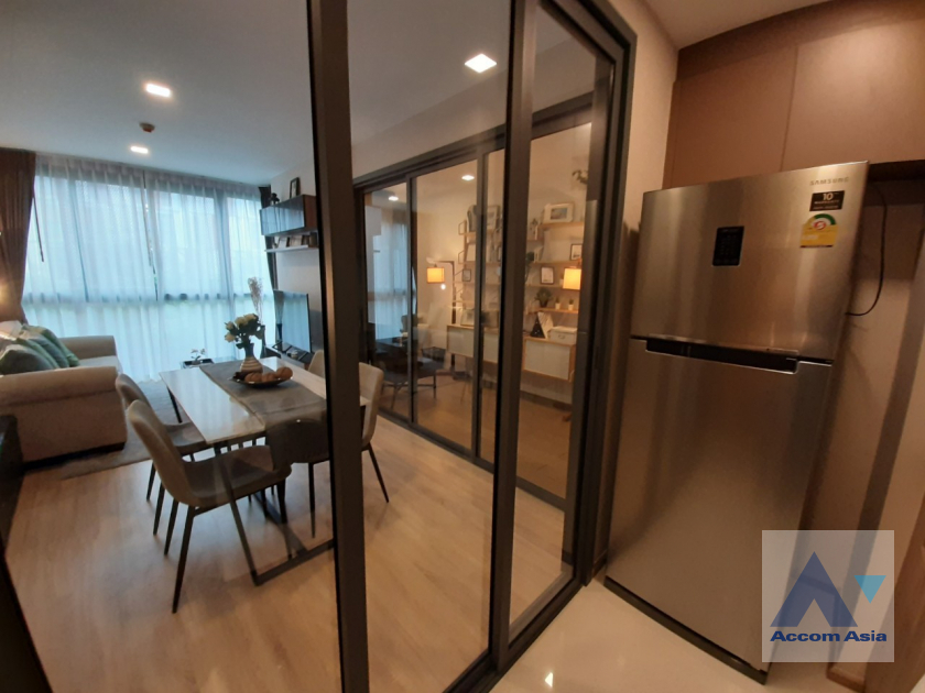 unit 2 Bedrooms  Condominium For Rent in Sukhumvit, Bangkok  near BTS Ekkamai (AA29082)