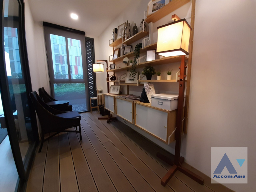 unit 2 Bedrooms  Condominium For Rent in Sukhumvit, Bangkok  near BTS Ekkamai (AA29082)