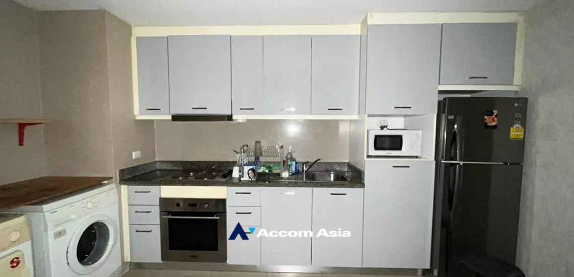 unit 2 Bedrooms  Condominium For Rent & Sale in Sukhumvit, Bangkok  near BTS Asok - MRT Sukhumvit (24374)