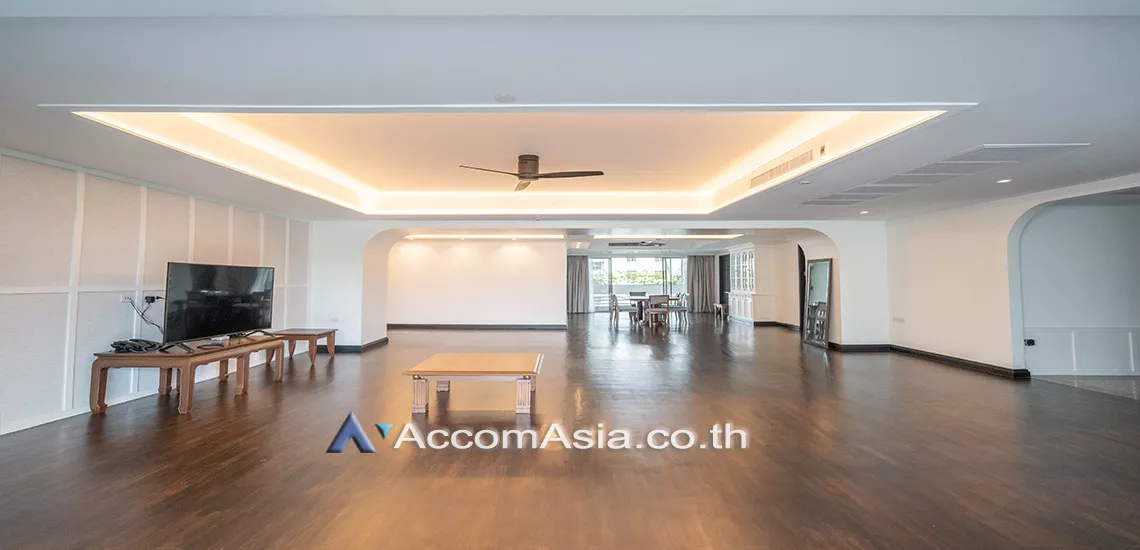 Pet friendly |  A Massive Living Apartment  4 Bedroom for Rent MRT Sukhumvit in Sukhumvit Bangkok