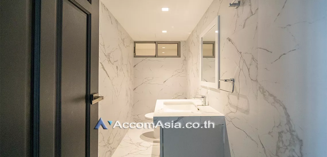 10  4 br Apartment For Rent in Sukhumvit ,Bangkok BTS Asok - MRT Sukhumvit at A Massive Living AA29386