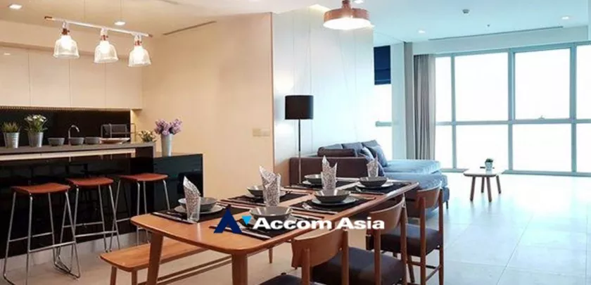  2 Bedrooms  Condominium For Rent in Charoennakorn, Bangkok  near BTS Krung Thon Buri (AA29391)