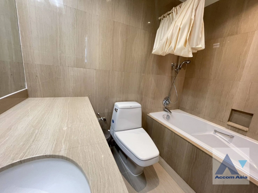 12  3 br Condominium for rent and sale in Ploenchit ,Bangkok BTS Chitlom at Langsuan Ville AA29392