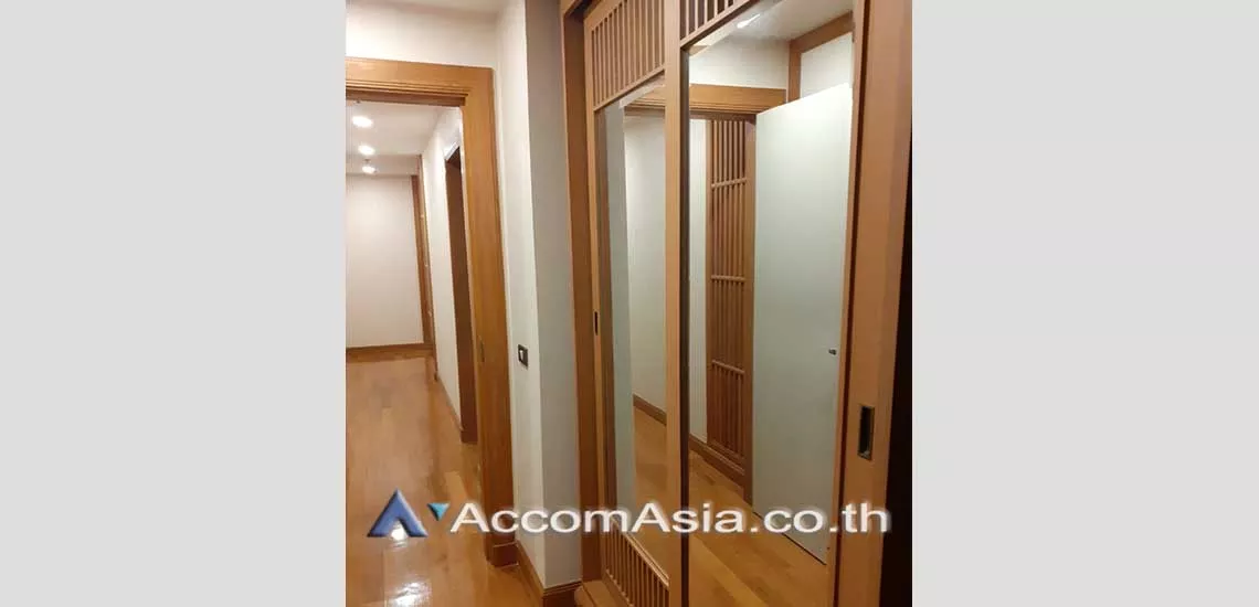 8  2 br Condominium For Rent in Ploenchit ,Bangkok BTS Chitlom at Langsuan Ville AA29396
