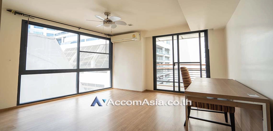 6  3 br Apartment For Rent in Sukhumvit ,Bangkok BTS Asok - MRT Sukhumvit at A sleek style residence with homely feel AA29401