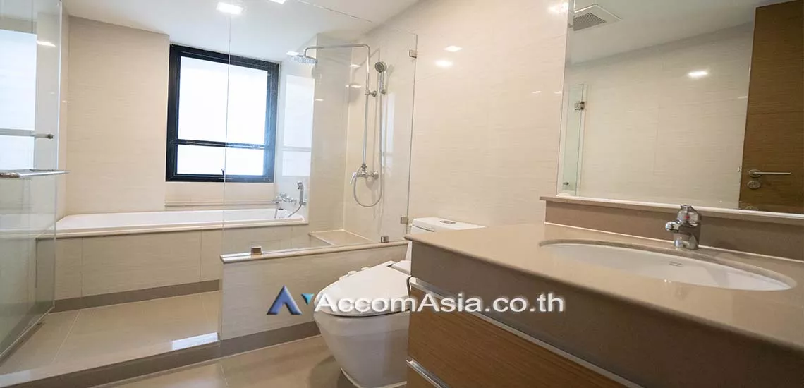 9  3 br Apartment For Rent in Sukhumvit ,Bangkok BTS Asok - MRT Sukhumvit at A sleek style residence with homely feel AA29401