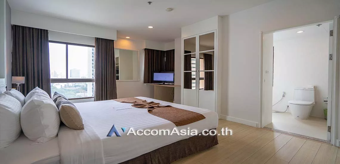 6  2 br Apartment For Rent in Sathorn ,Bangkok BTS Sala Daeng - BTS Chong Nonsi at High rise - Luxury Furnishing AA29403