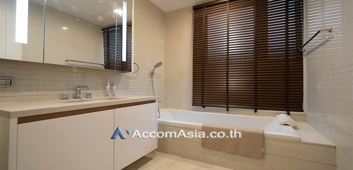 7  2 br Condominium for rent and sale in Ploenchit ,Bangkok BTS Chitlom at Q Langsuan  AA29418