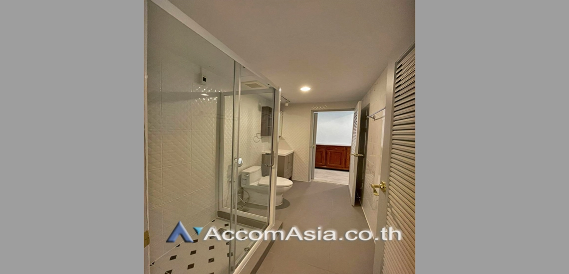 4  3 br Condominium for rent and sale in Sukhumvit ,Bangkok BTS Phrom Phong at Royal Castle Sukhumvit 39 AA29442