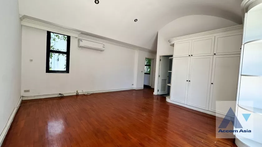 22  4 br House For Rent in Sukhumvit ,Bangkok BTS Ekkamai at The Noble Ekkamai 22  AA29446