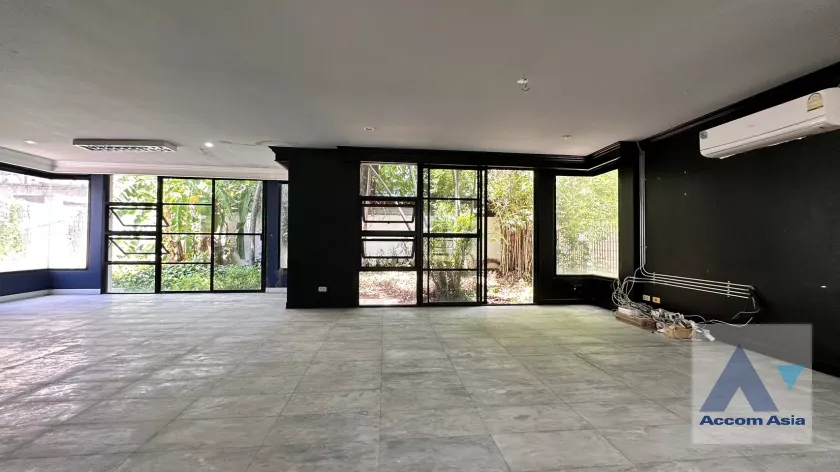 4  4 br House For Rent in Sukhumvit ,Bangkok BTS Ekkamai at The Noble Ekkamai 22  AA29446