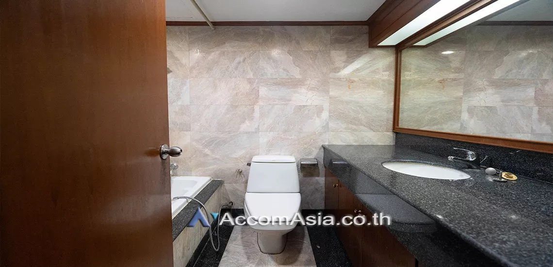 9  2 br Condominium For Rent in Sukhumvit ,Bangkok BTS Asok - MRT Sukhumvit at Lake Avenue AA29447