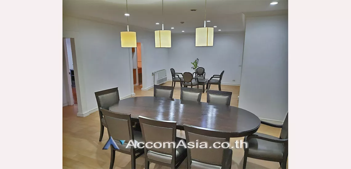 11  3 br Apartment For Rent in Sukhumvit ,Bangkok BTS Phrom Phong at 10 Mins from BTS with Shuttle Bus Service AA29455