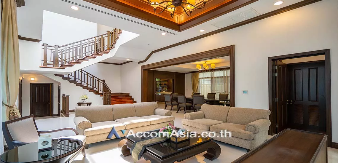 4  4 br House For Rent in Sathorn ,Bangkok BRT Thanon Chan - BTS Saint Louis at Exclusive Resort Style Home  AA29461