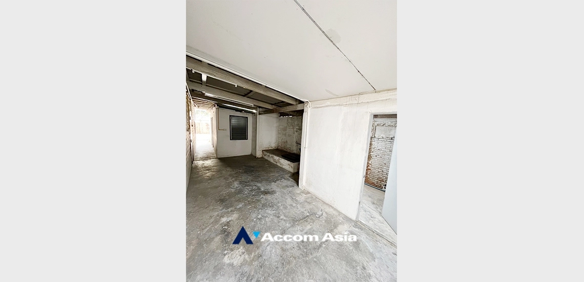 5  2 br House For Rent in Sukhumvit ,Bangkok BTS Thong Lo AA29465