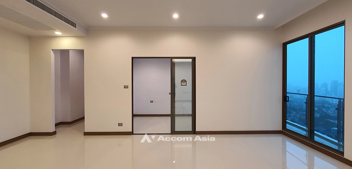 10  3 br Condominium For Rent in Sukhumvit ,Bangkok BTS Phrom Phong at Supalai Oriental Sukhumvit 39 AA29468