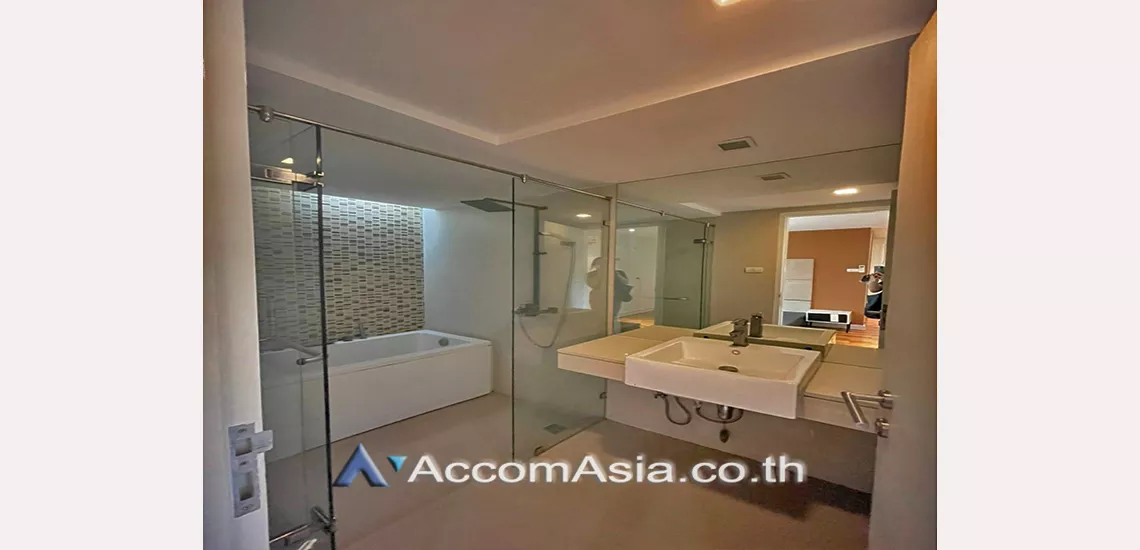 7  2 br Condominium For Rent in Sukhumvit ,Bangkok BTS Ekkamai at Le Nice Ekamai AA29483