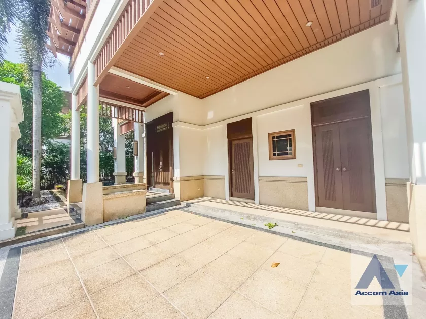  1  4 br House For Rent in Sathorn ,Bangkok BRT Thanon Chan - BTS Saint Louis at Exclusive Resort Style Home  AA29486