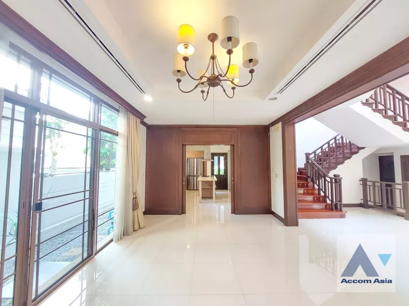 6  4 br House For Rent in Sathorn ,Bangkok BRT Thanon Chan - BTS Saint Louis at Exclusive Resort Style Home  AA29486