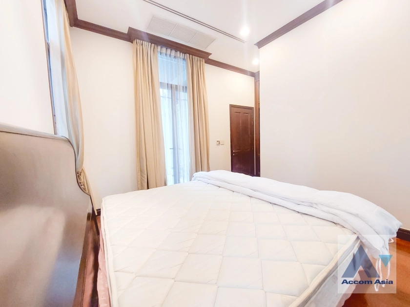 12  4 br House For Rent in Sathorn ,Bangkok BRT Thanon Chan - BTS Saint Louis at Exclusive Resort Style Home  AA29486