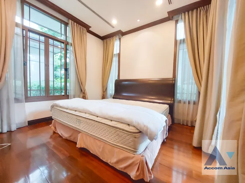 13  4 br House For Rent in Sathorn ,Bangkok BRT Thanon Chan - BTS Saint Louis at Exclusive Resort Style Home  AA29486