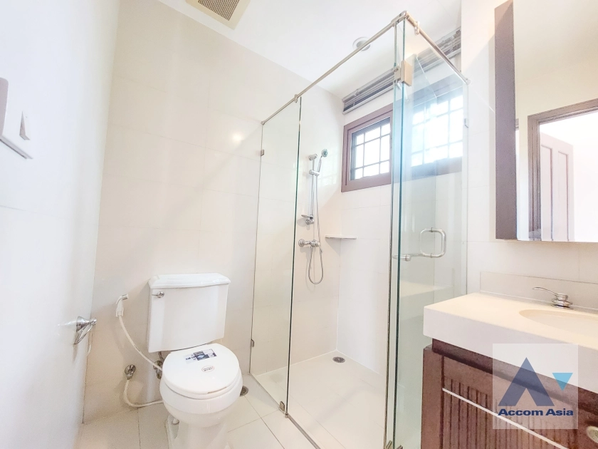 17  4 br House For Rent in Sathorn ,Bangkok BRT Thanon Chan - BTS Saint Louis at Exclusive Resort Style Home  AA29486