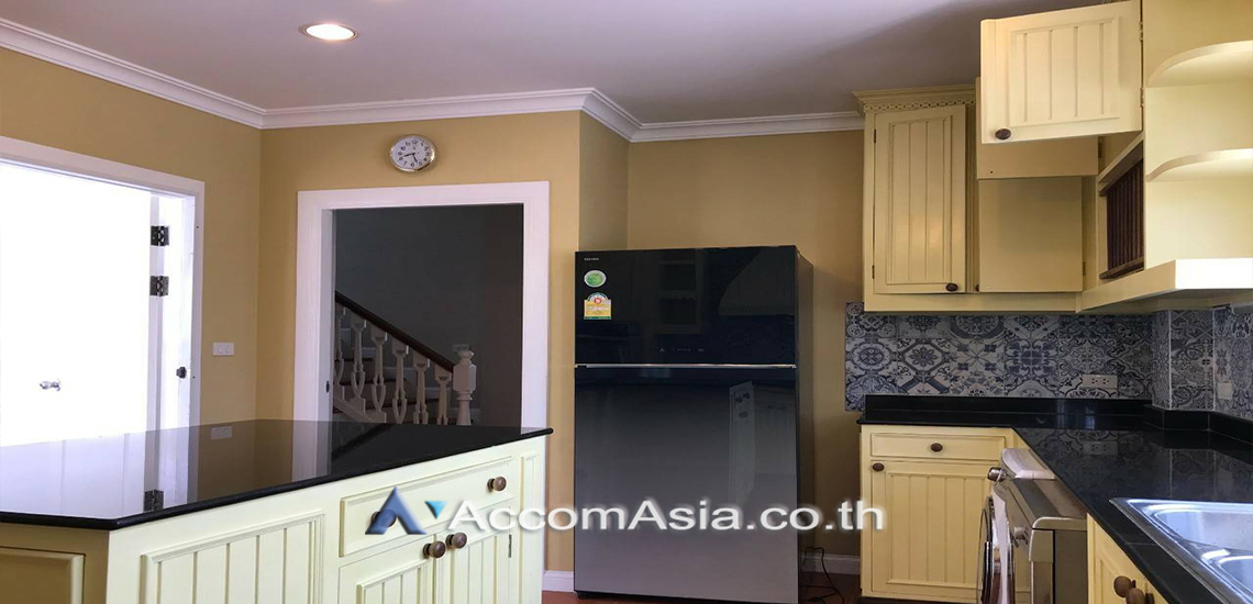 6  3 br House For Rent in Bangna ,Bangkok BTS Bearing at Fantasia Villa 3  AA29492