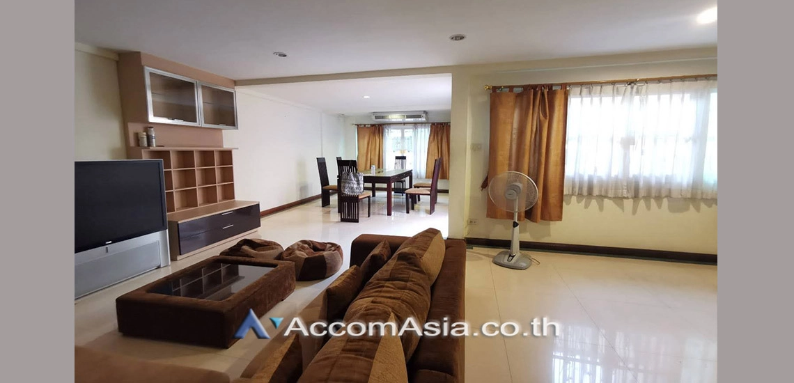  2  3 br Townhouse for rent and sale in sukhumvit ,Bangkok BTS Phrom Phong AA29496