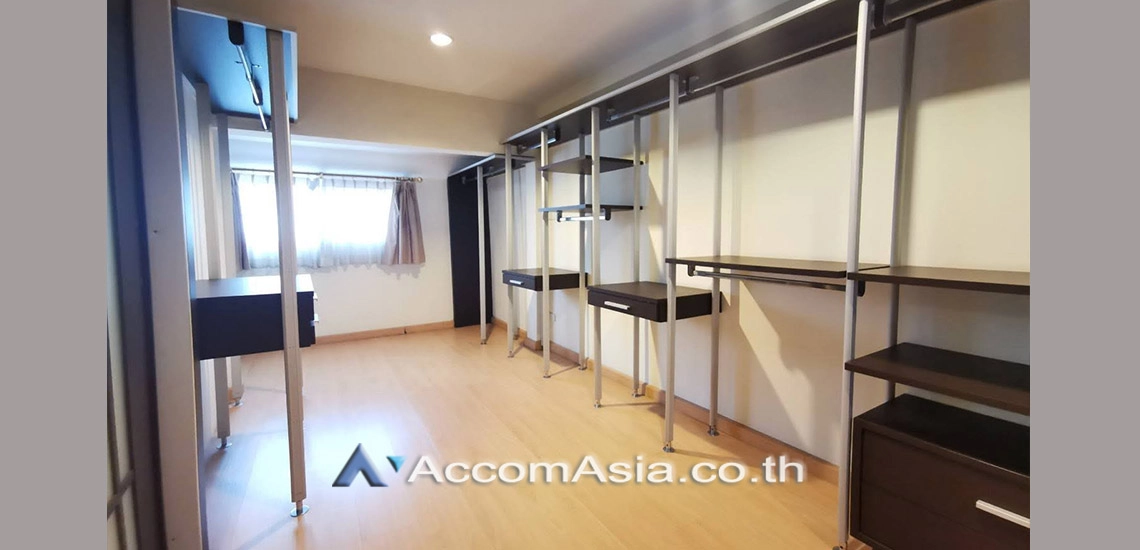 14  3 br Townhouse for rent and sale in Sukhumvit ,Bangkok BTS Phrom Phong AA29496