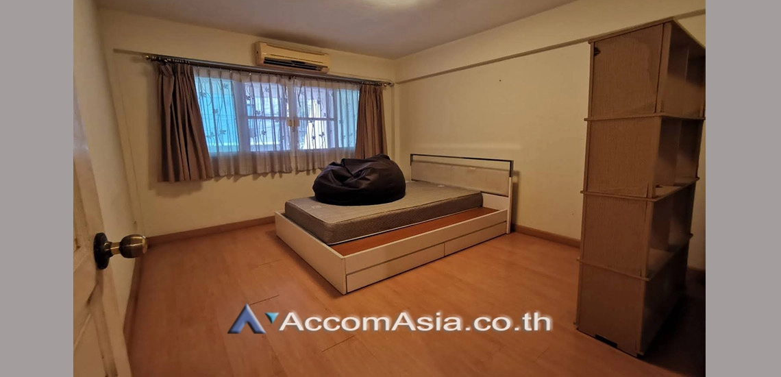 13  3 br Townhouse for rent and sale in sukhumvit ,Bangkok BTS Phrom Phong AA29496