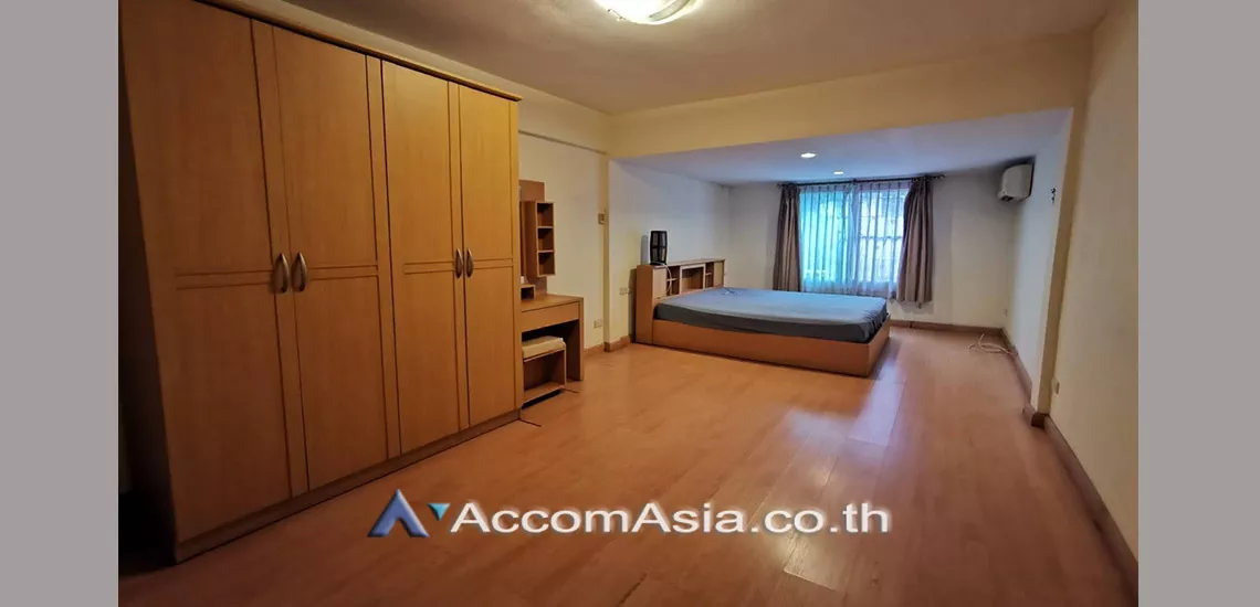 14  3 br Townhouse for rent and sale in sukhumvit ,Bangkok BTS Phrom Phong AA29496