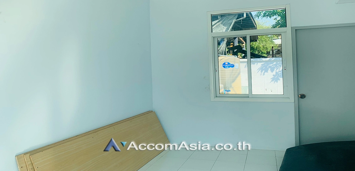 7  3 br House For Rent in Sathorn ,Bangkok MRT Khlong Toei AA29498