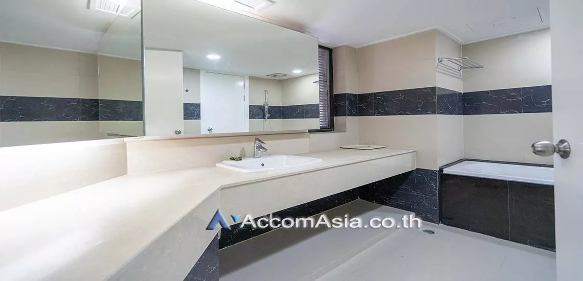 7  2 br Condominium For Rent in Sukhumvit ,Bangkok BTS Phrom Phong at Baan Suan Petch AA29504