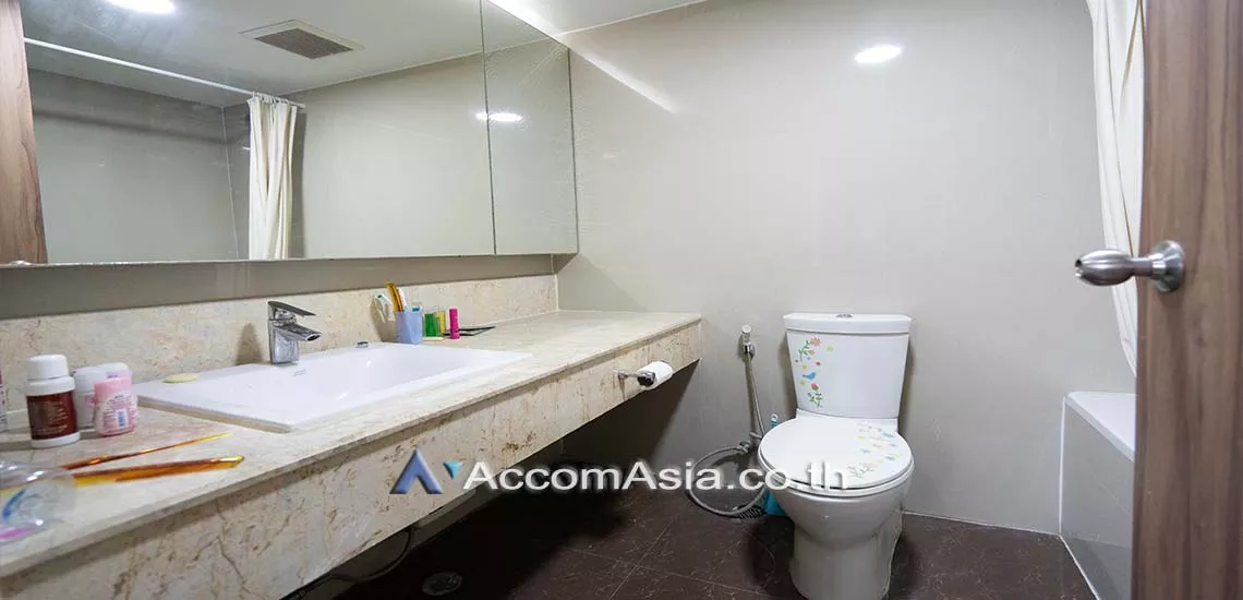 5  2 br Condominium For Rent in Sukhumvit ,Bangkok BTS Phrom Phong at Baan Suan Petch AA29505