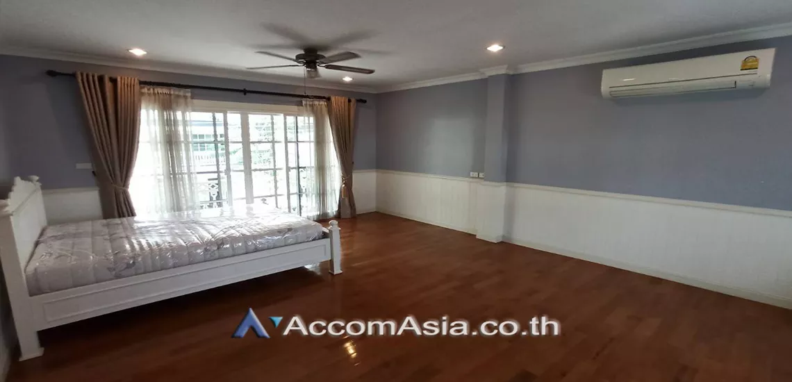  1  3 br House For Rent in Bangna ,Bangkok BTS Bearing at Fantasia Villa 3  AA29508