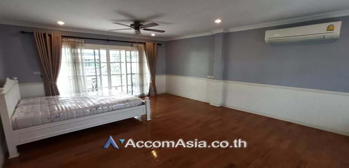  1  3 br House For Rent in Bang Na ,Bangkok BTS Bearing at Fantasia Villa 3  AA29508