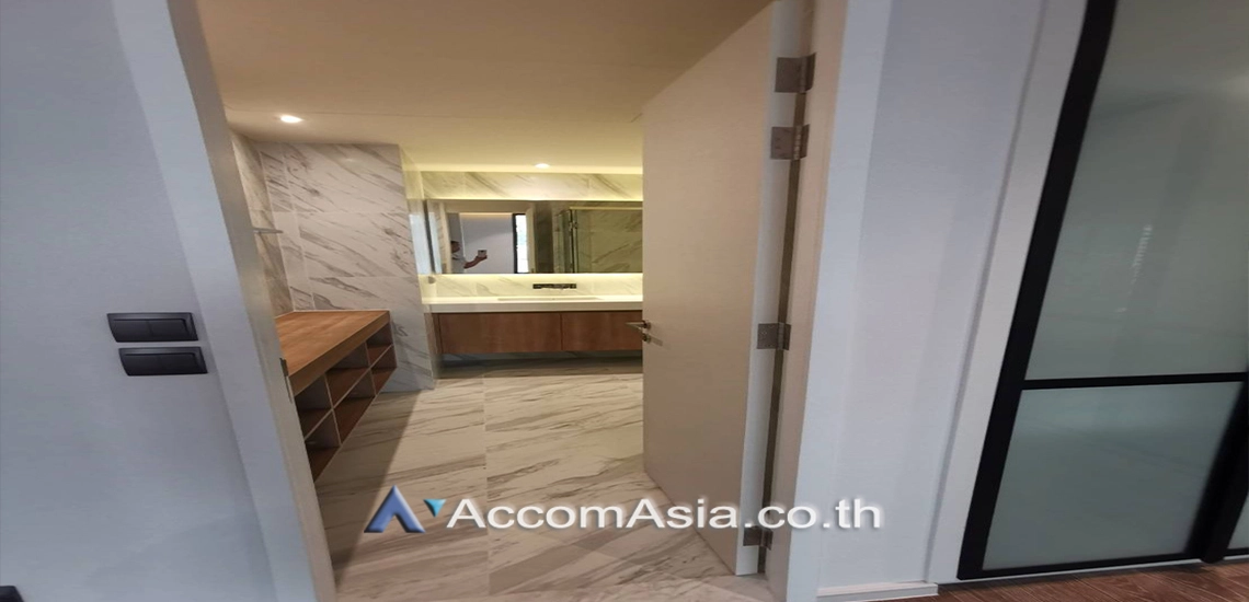 8  1 br Condominium for rent and sale in Sukhumvit ,Bangkok BTS Asok - MRT Sukhumvit at Muniq Sukhumvit 23 AA29520