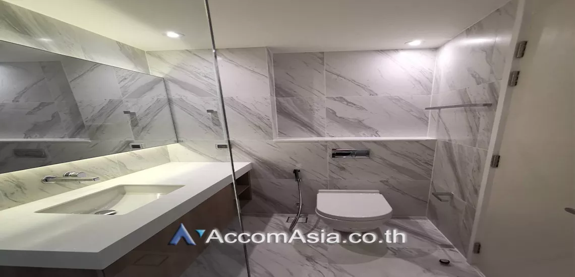 14  2 br Condominium For Rent in Sukhumvit ,Bangkok BTS Asok - MRT Sukhumvit at Muniq Sukhumvit 23 AA29521