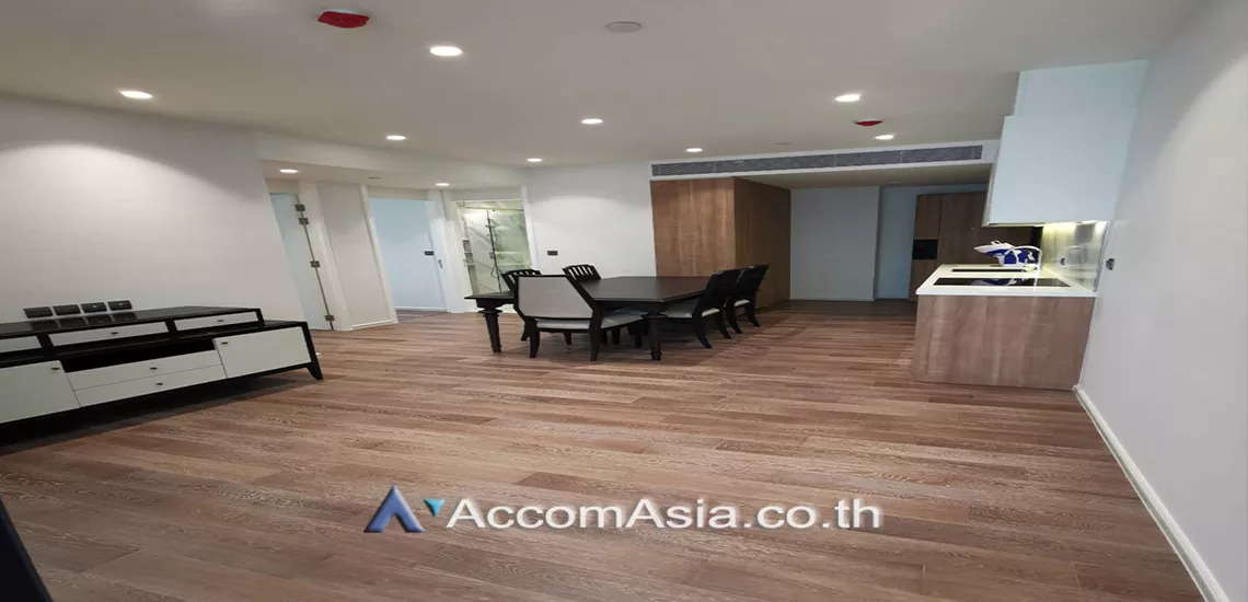 11  2 br Condominium For Rent in Sukhumvit ,Bangkok BTS Asok - MRT Sukhumvit at Muniq Sukhumvit 23 AA29521