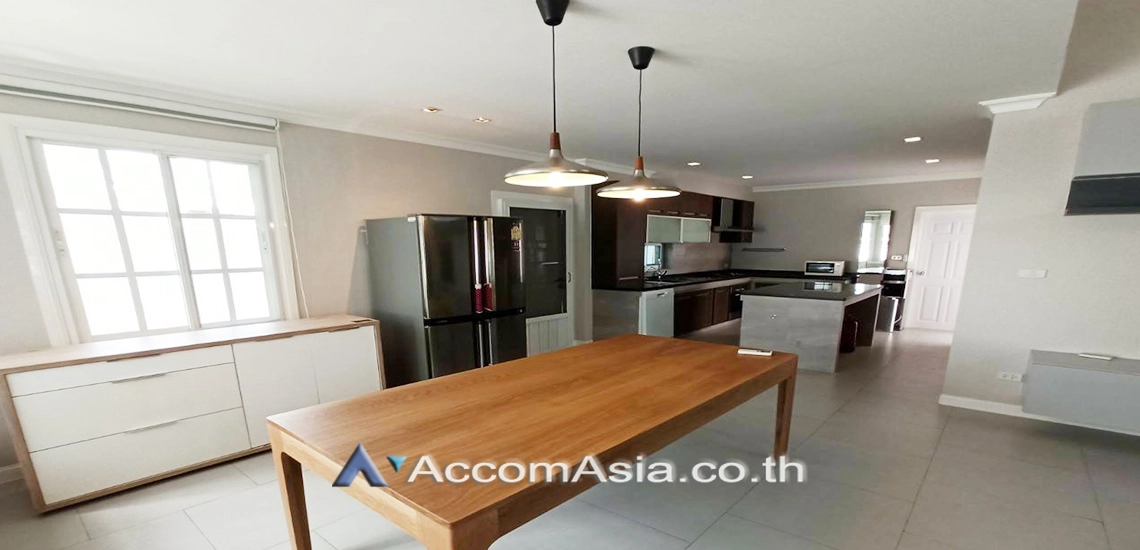  1  3 br House For Rent in Bang Na ,Bangkok BTS Bearing at Fantasia Villa 3  AA29523