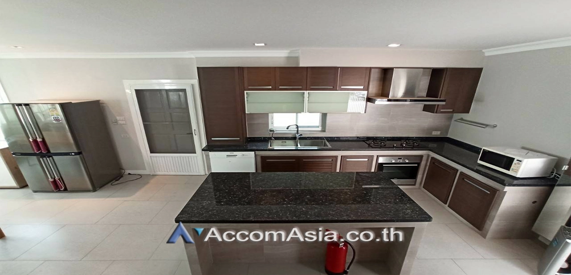  1  3 br House For Rent in Bang Na ,Bangkok BTS Bearing at Fantasia Villa 3  AA29523