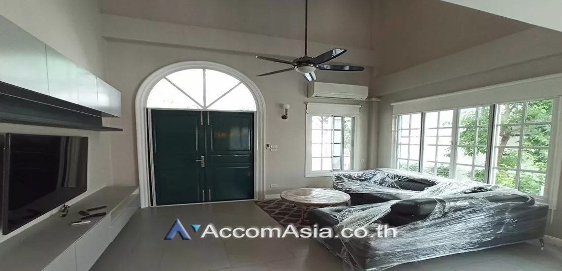 4  3 br House For Rent in Bangna ,Bangkok BTS Bearing at Fantasia Villa AA29523