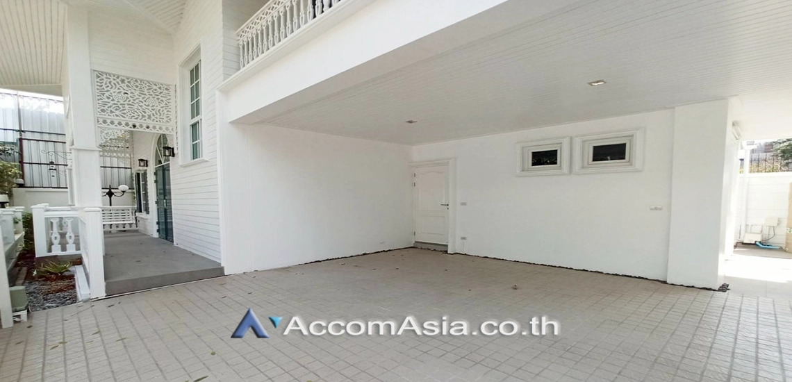 10  3 br House For Rent in Bang Na ,Bangkok BTS Bearing at Fantasia Villa 3  AA29523
