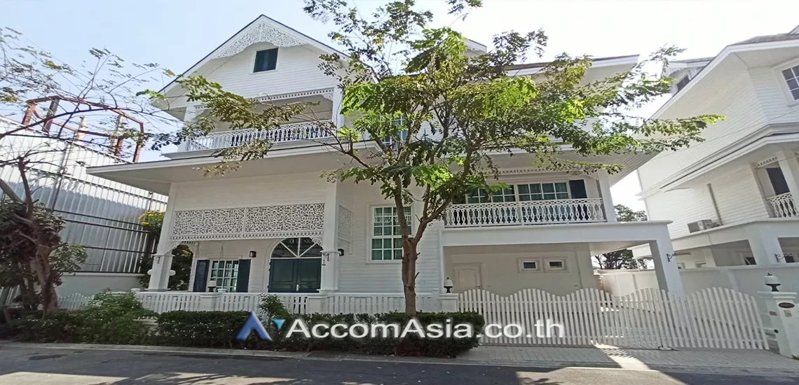 14  3 br House For Rent in Bangna ,Bangkok BTS Bearing at Fantasia Villa AA29523