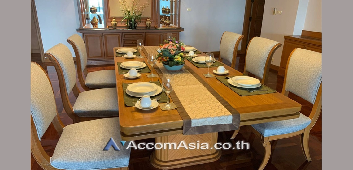 unitPet friendly |  4 Bedrooms  Apartment For Rent in Sukhumvit, Bangkok  near BTS Phrom Phong (AA29524)