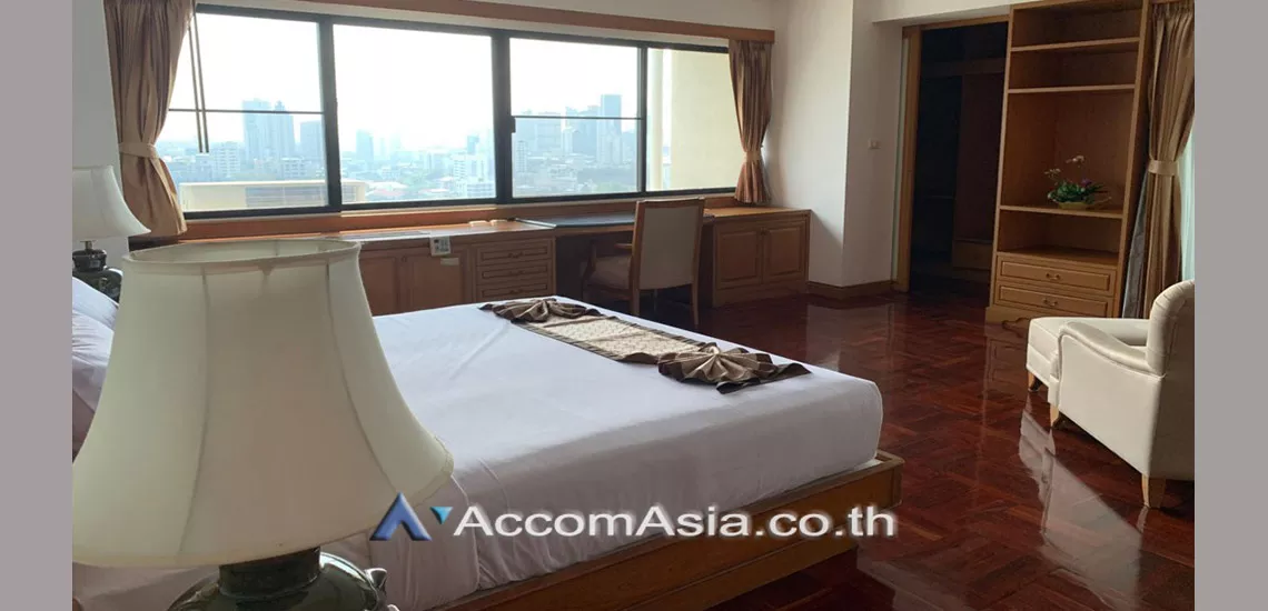 10  4 br Apartment For Rent in Sukhumvit ,Bangkok BTS Phrom Phong at High quality of living AA29525