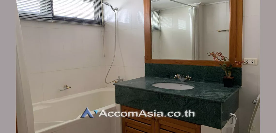 7  4 br Apartment For Rent in Sukhumvit ,Bangkok BTS Phrom Phong at High quality of living AA29525