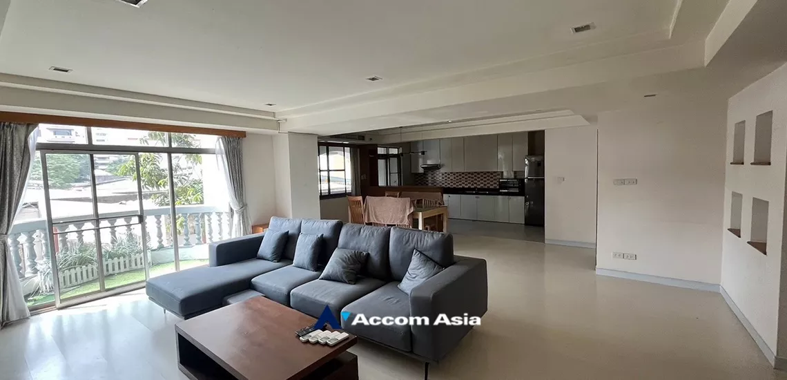  2  3 br Condominium for rent and sale in Sukhumvit ,Bangkok BTS Phrom Phong at Royal Castle AA29527