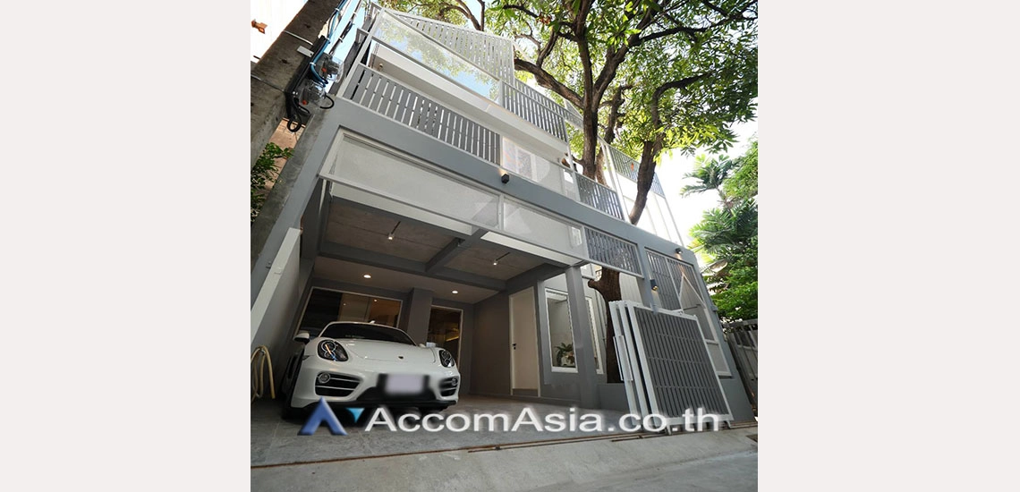 16  3 br House for rent and sale in Sukhumvit ,Bangkok BTS Phrom Phong AA29529