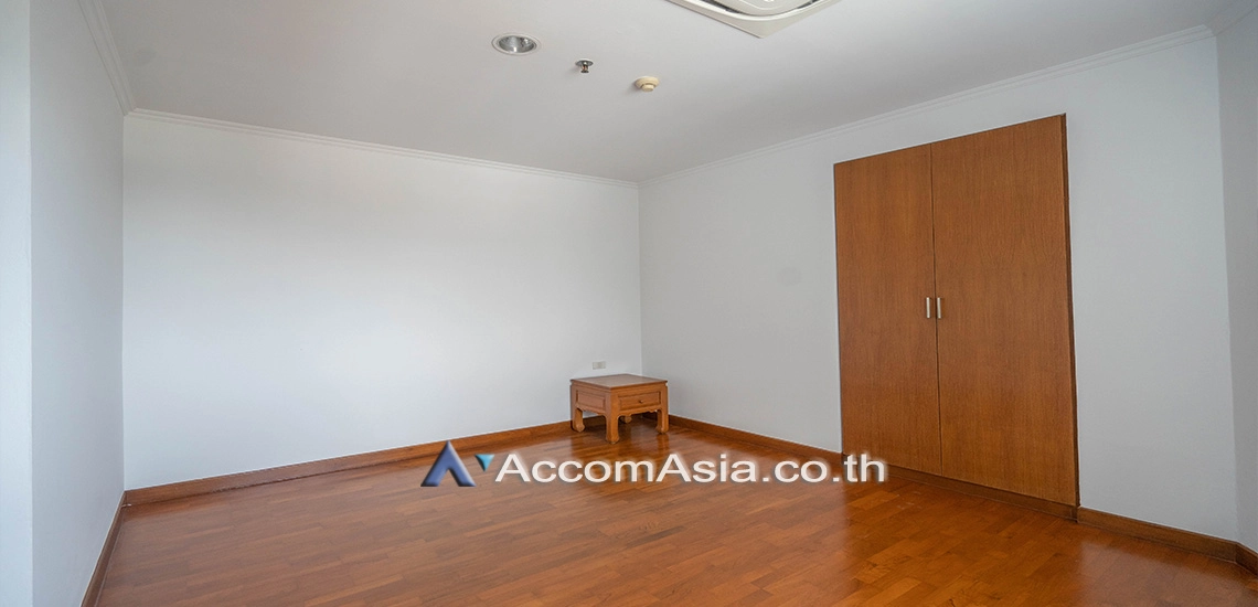 8  3 br Apartment For Rent in Sathorn ,Bangkok BRT Technic Krungthep at Perfect life in Bangkok AA29536